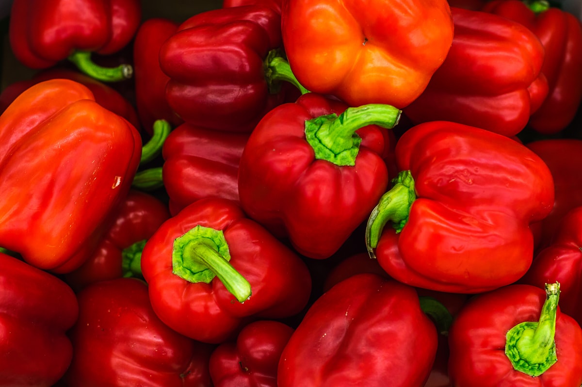 Fresh red and green bell peppers